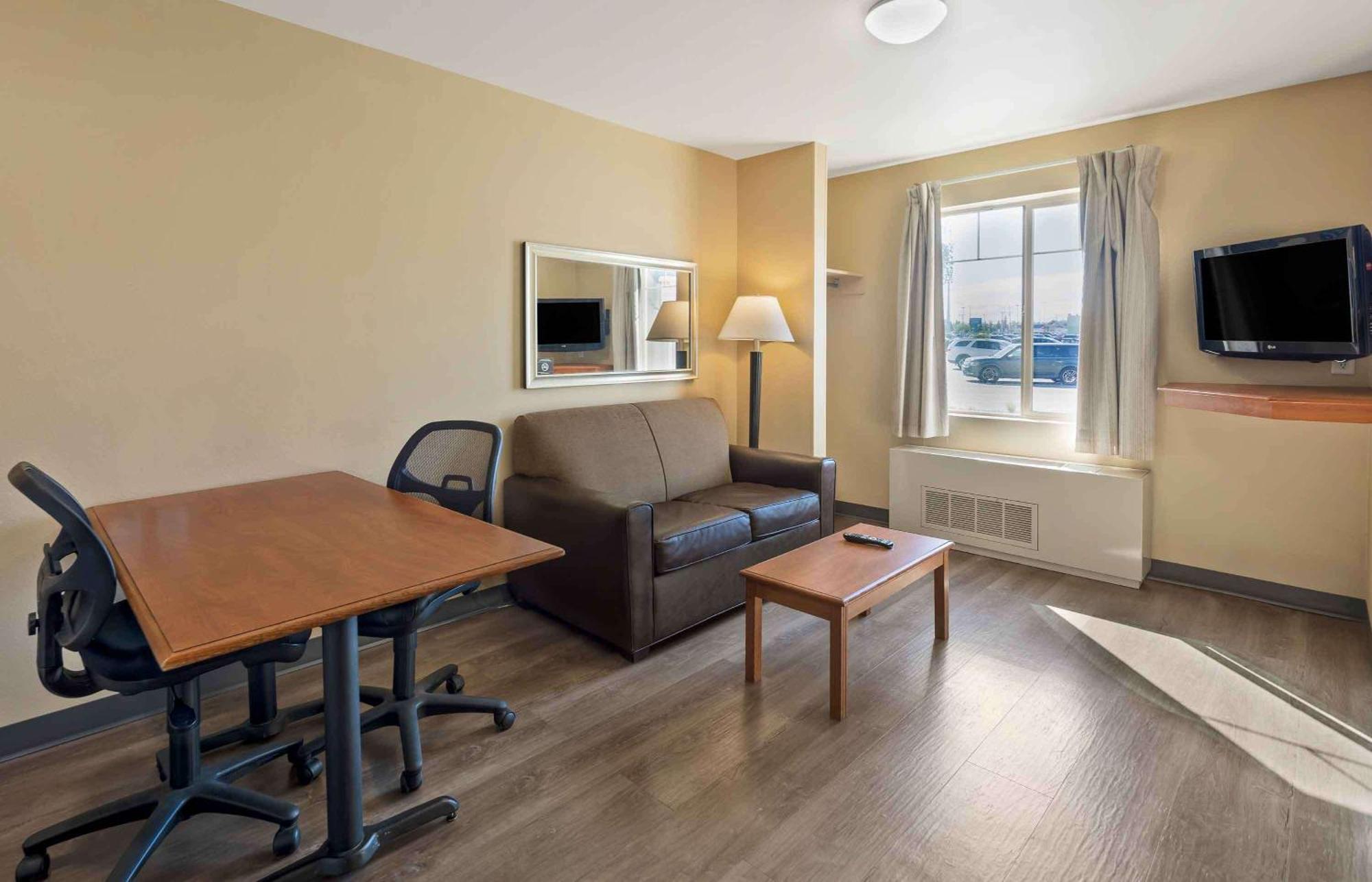 Extended Stay America Suites - Anchorage - Midtown Exterior photo