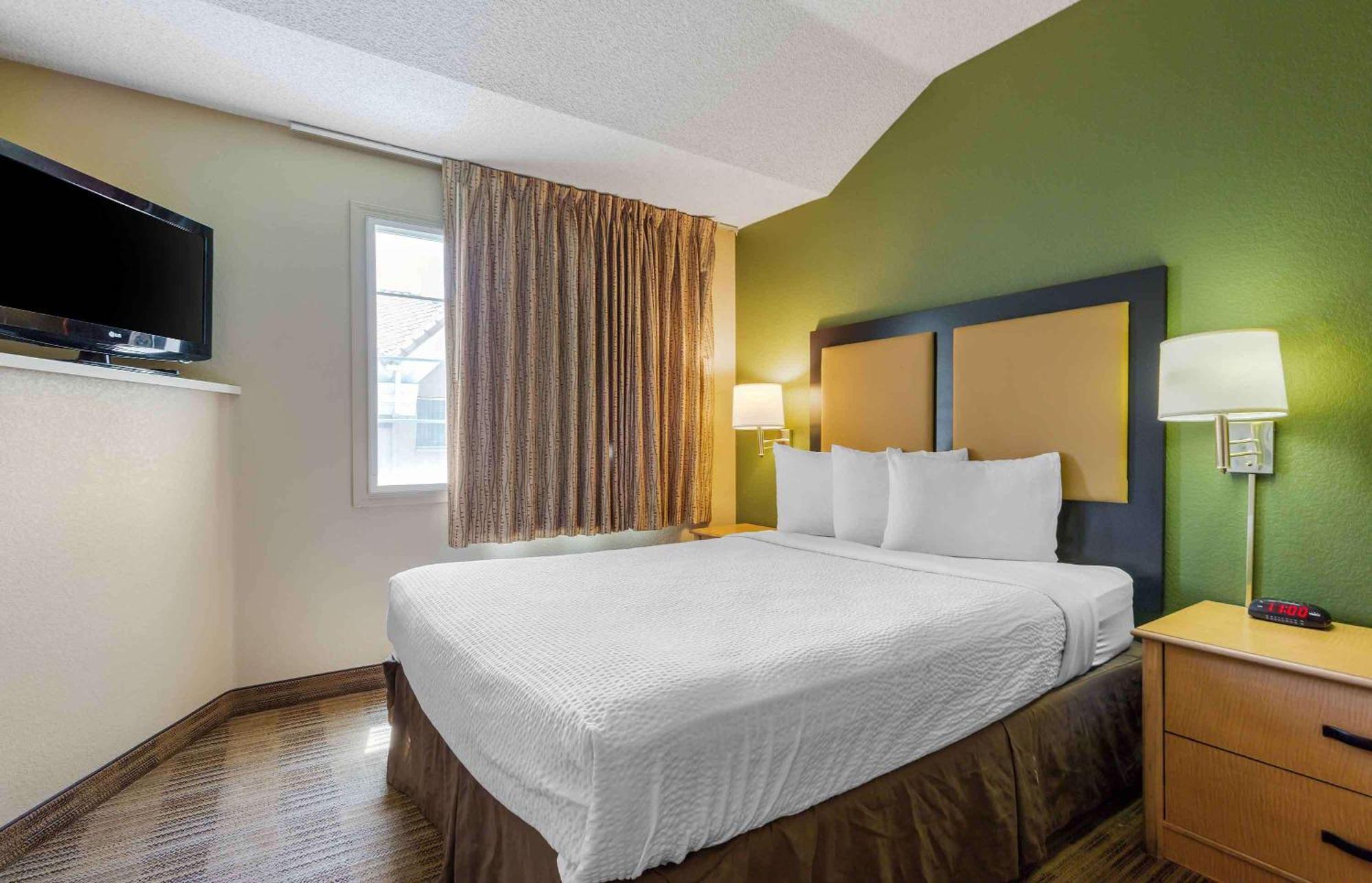 Extended Stay America Suites - Anchorage - Midtown Exterior photo